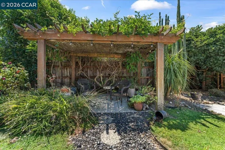 472 Cordoba Ln, Vacaville, California 95688
