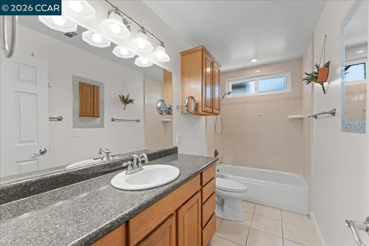 472 Cordoba Ln, Vacaville, California 95688