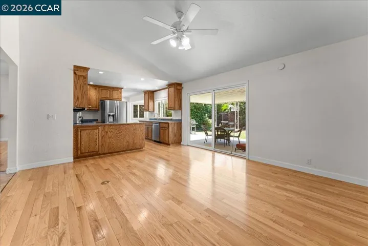 472 Cordoba Ln, Vacaville, California 95688