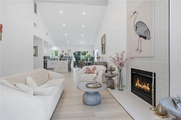 9620 Alene, Tujunga, California 91042