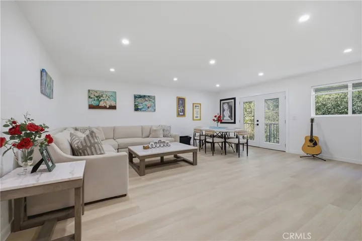 9620 Alene, Tujunga, California 91042