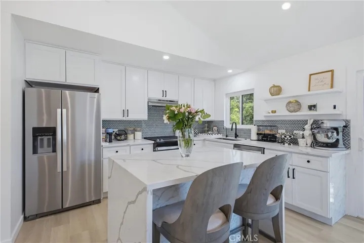 9620 Alene, Tujunga, California 91042