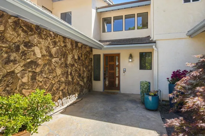 3554 Ryan Drive, Escondido, California 92025