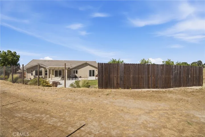 8020 Baron, Paso Robles, California 93446