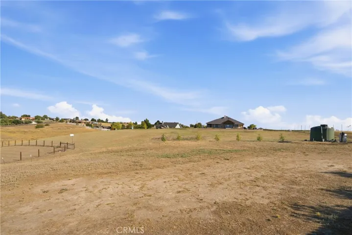 8020 Baron, Paso Robles, California 93446