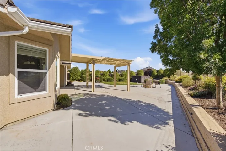 8020 Baron, Paso Robles, California 93446