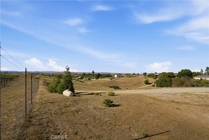 8020 Baron, Paso Robles, California 93446