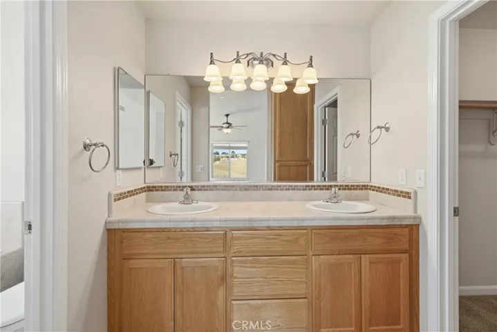8020 Baron, Paso Robles, California 93446