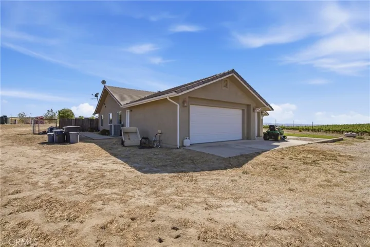 8020 Baron, Paso Robles, California 93446