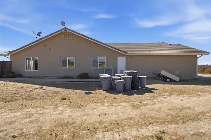 8020 Baron, Paso Robles, California 93446