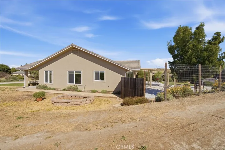 8020 Baron, Paso Robles, California 93446