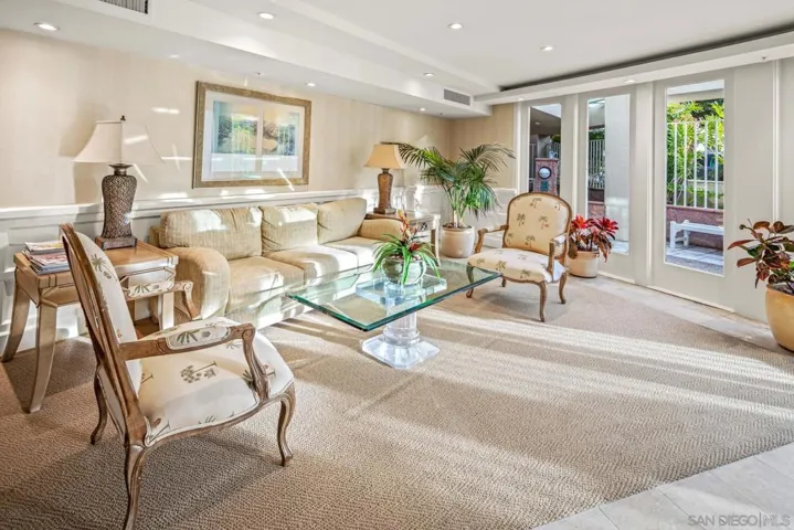 1101 1st St 114, Coronado, California 92118