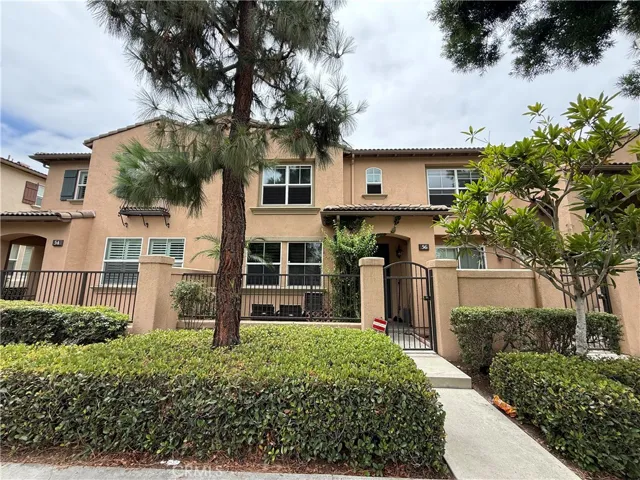 56 Trailing Vine, Irvine, California 92602