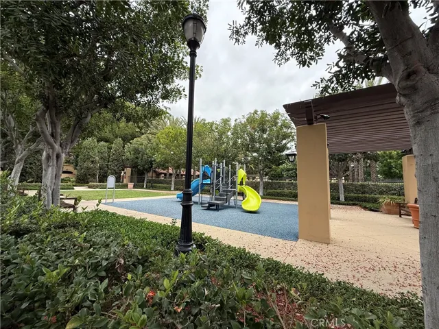 56 Trailing Vine, Irvine, California 92602