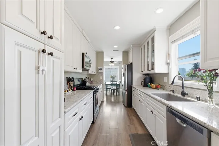 3403 Roxanne, Long Beach, California 90808