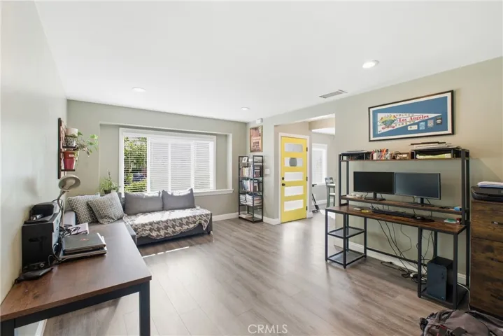3403 Roxanne, Long Beach, California 90808