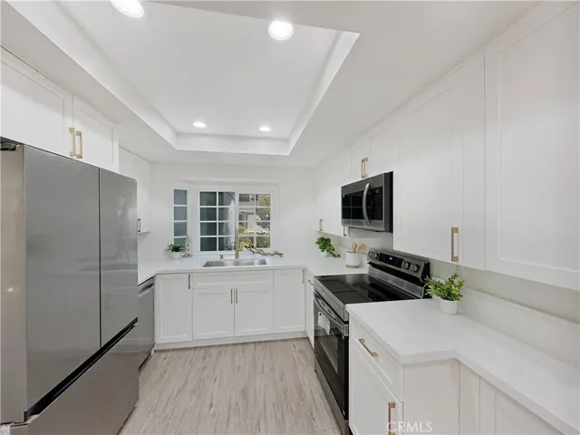 3334 Calle La Veta, San Clemente, California 92672