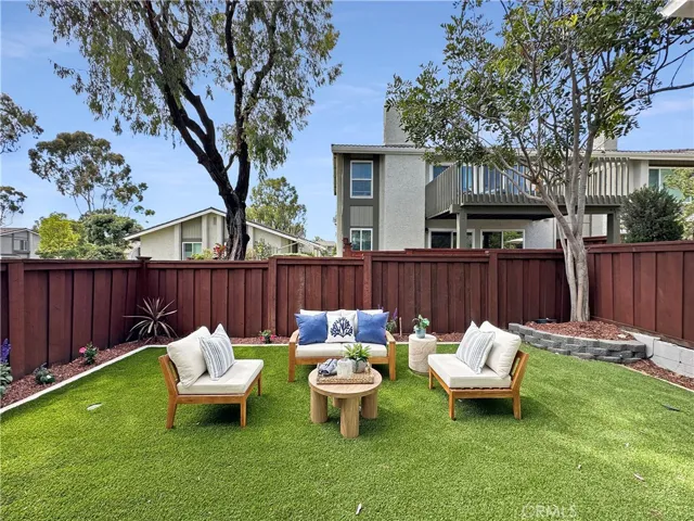 3334 Calle La Veta, San Clemente, California 92672