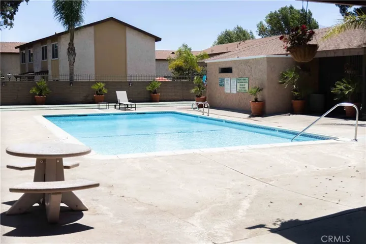 1272 Vista Serena, Banning, California 92220