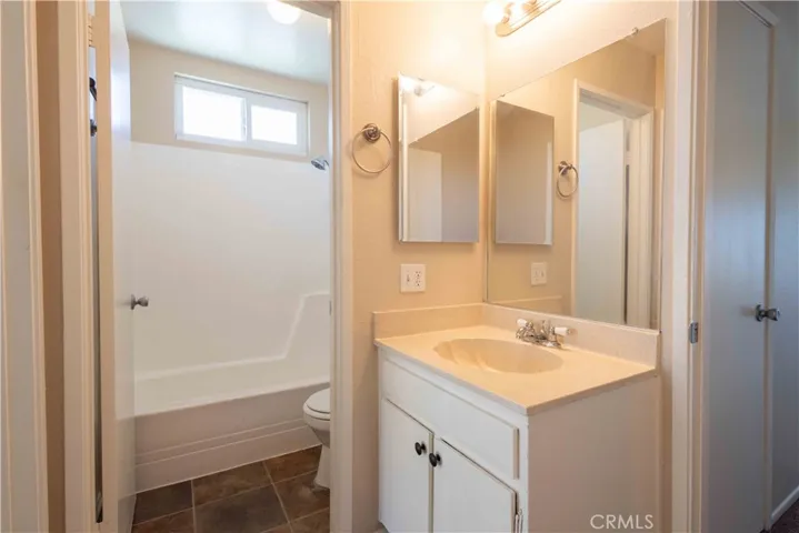 1272 Vista Serena, Banning, California 92220