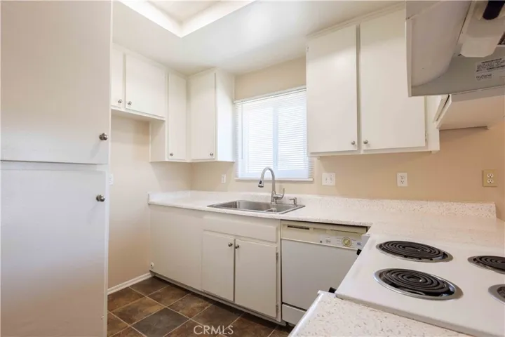 1272 Vista Serena, Banning, California 92220