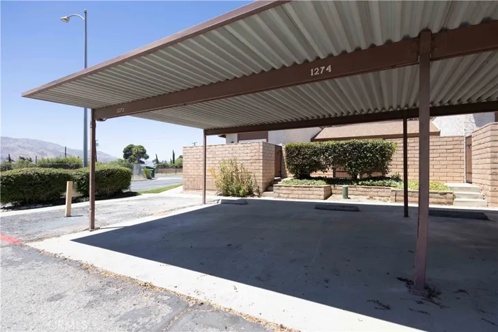 1272 Vista Serena, Banning, California 92220