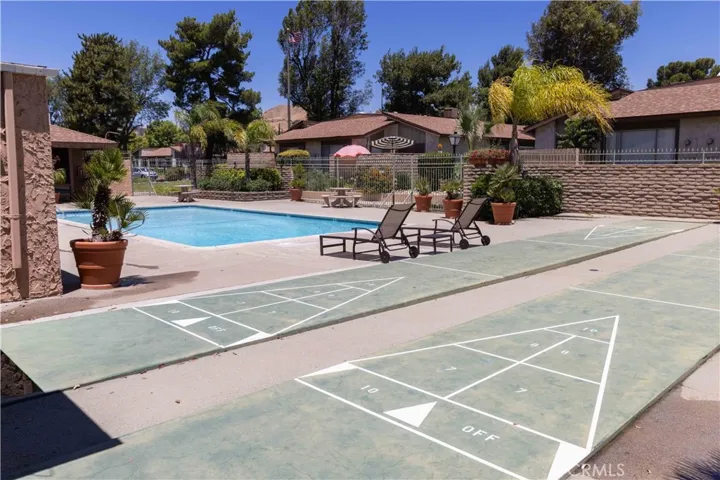 1272 Vista Serena, Banning, California 92220