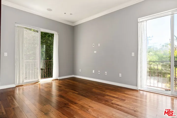 632 N Kings Road 202, West Hollywood, California 90048