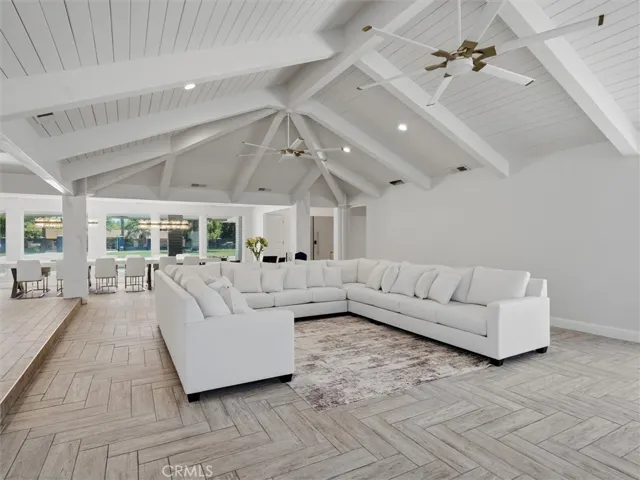 7280 W Menlo, Fresno, California 93723
