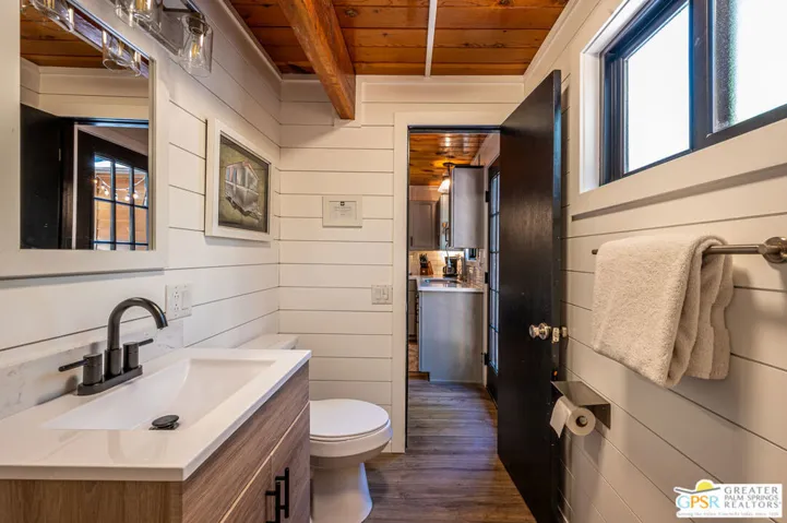 634 W Rainbow Boulevard, Big Bear City, California 92314