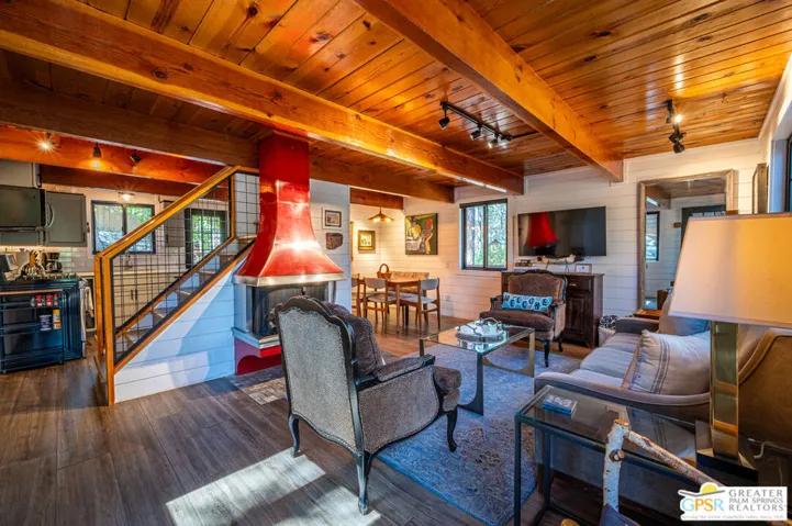 634 W Rainbow Boulevard, Big Bear City, California 92314