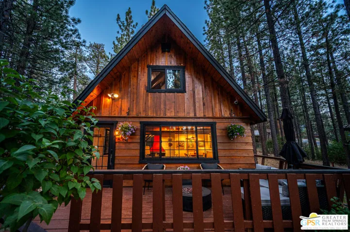 634 W Rainbow Boulevard, Big Bear City, California 92314