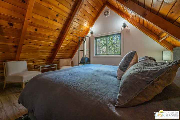 634 W Rainbow Boulevard, Big Bear City, California 92314