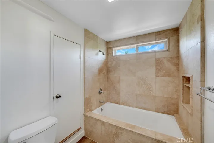 14 Yorktown, Irvine, California 92620