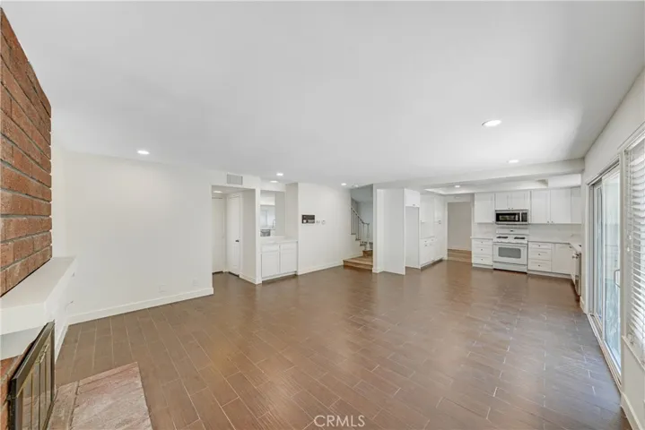 14 Yorktown, Irvine, California 92620