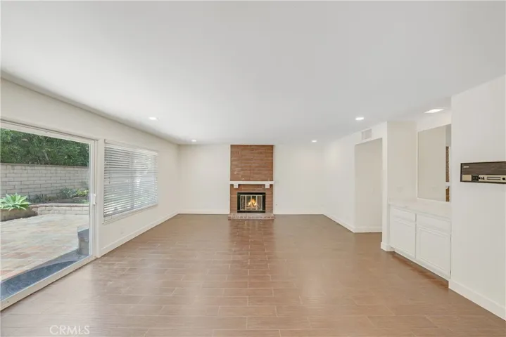 14 Yorktown, Irvine, California 92620