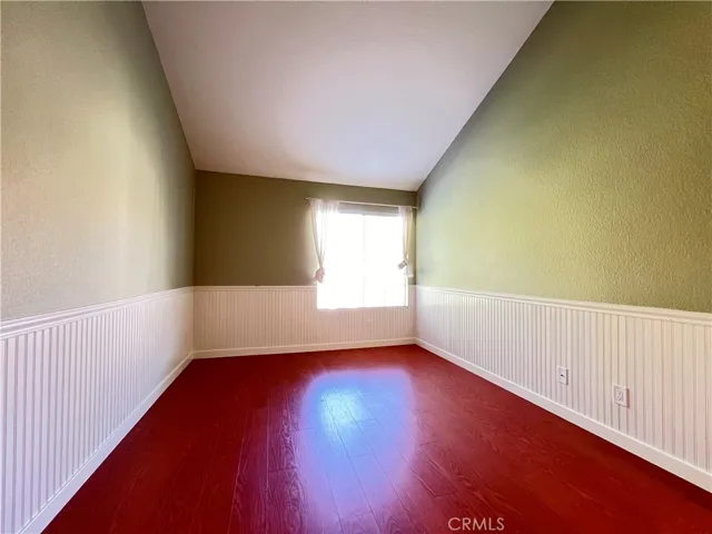 Pictures are from before current tenant moved in.