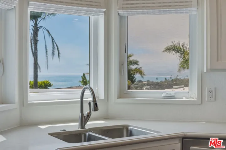 29500 Heathercliff Road 265, Malibu, California 90265