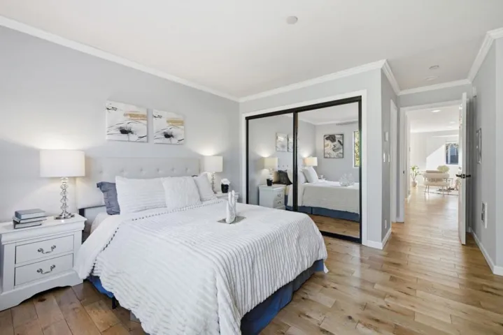 4151 El Camino Way Unit I, Palo Alto, California 94306