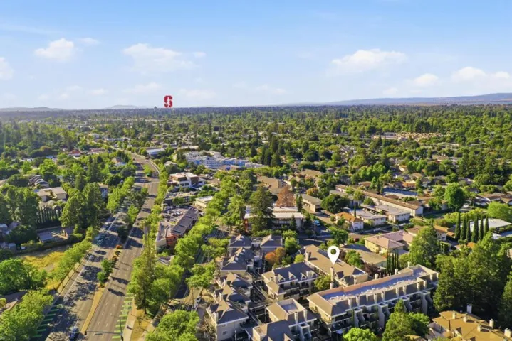 4151 El Camino Way Unit I, Palo Alto, California 94306