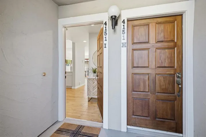 4151 El Camino Way Unit I, Palo Alto, California 94306