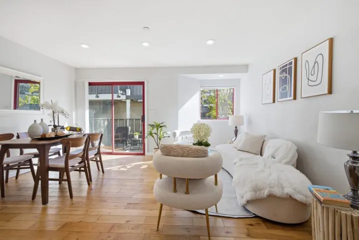 4151 El Camino Way Unit I, Palo Alto, California 94306