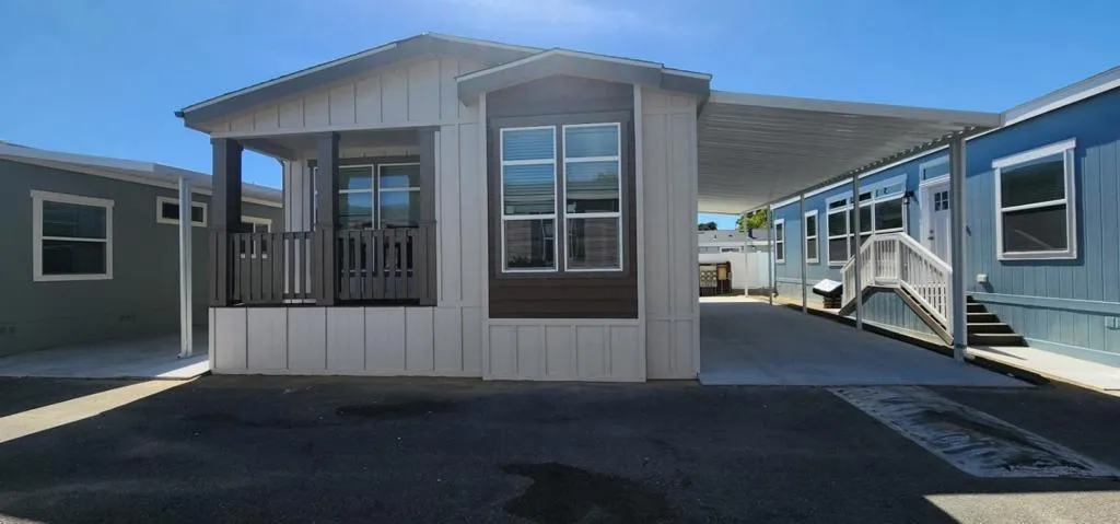 1121 Orcutt Rd