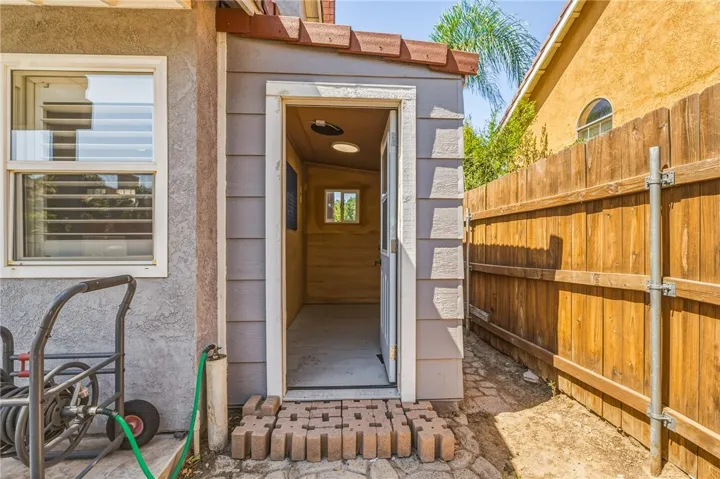 3946 Colorado River, Ontario, California 91761