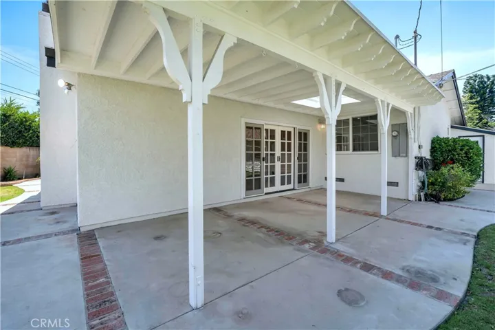 16504 Hiawatha Street, Granada Hills, California 91344