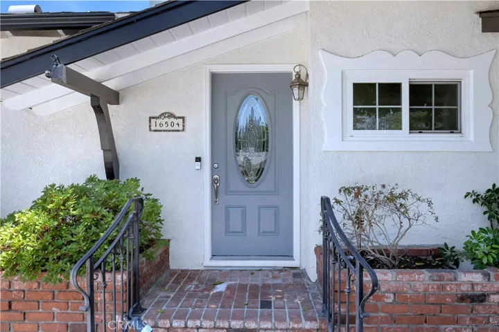 16504 Hiawatha Street, Granada Hills, California 91344
