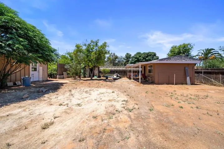 13256 Lindo Lane, Lakeside, California 92040