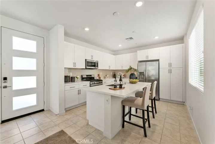 3691 S South Nexa Paseo, Ontario, California 91761