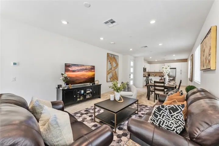 3691 S South Nexa Paseo, Ontario, California 91761