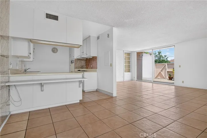 777 E Valley 136, Alhambra, California 91801